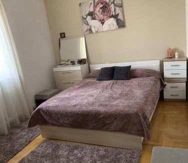 Erebuni Apartamento | Пешком до Эребуни