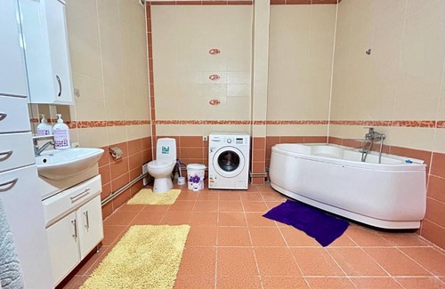 Atyrau Apartamento | Просторная 3 комнатная квартира