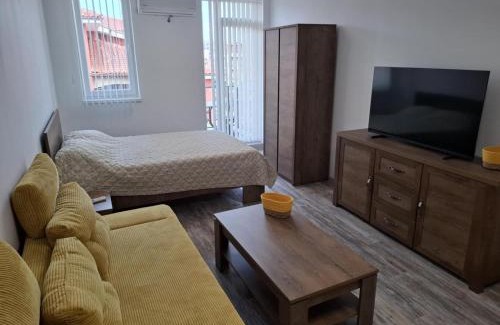 Ravda Apartamento | РАВДА Лазур Аурелия