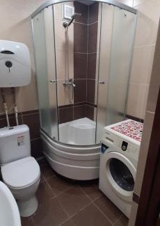 Uralsk Apartamento | РЕВОЛЮЦИЯ 1 комн квартира