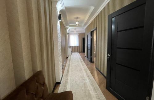 Sverdlov District Casa | Роща 7
