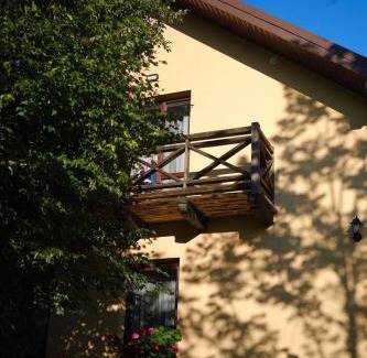 Pidhorodtsi Chalet De Esquí | Садиба Лісова