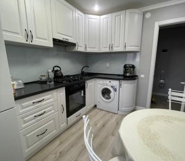 Uralsk Apartamento | Светлая 3-х комнатная квартира