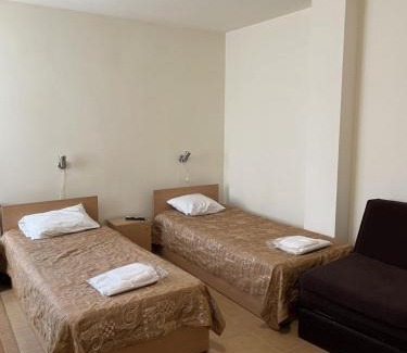 Ruse Center Hotel | Семеен хотел Плаза