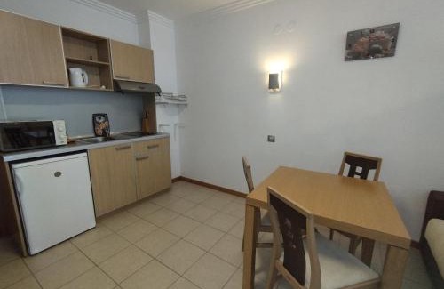 Ravda Apartamento | СПА Апартаменти за ГОСТИ Затворен комплекс ЕМЕРАЛД