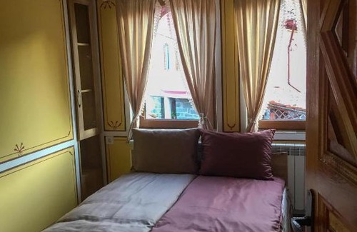 Koprivshtitsa Casa | Стаи за гости Бащино огнище