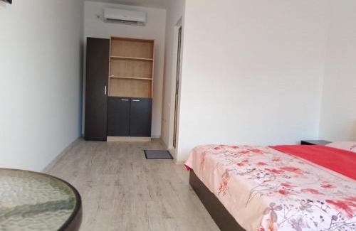 Durankulak Apartamento | Стаи за гости Деко