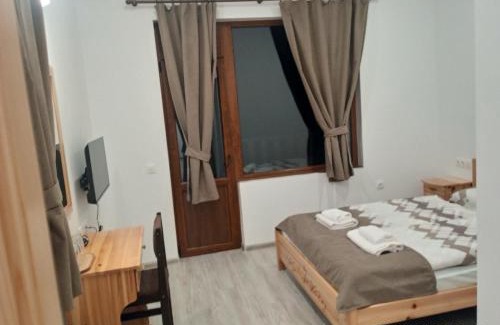 Devin Casa | Стаи за гости Куцеви