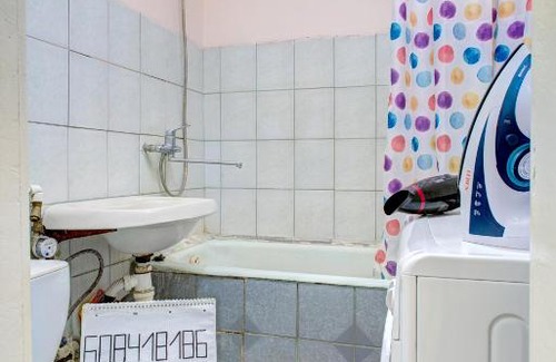 Tyumen Apartamento | Студия улица 50 лет Октября 51