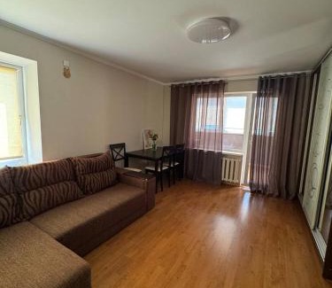 Yuzhne Apartamento | Сучасний комфорт та затишок Південне, Южне