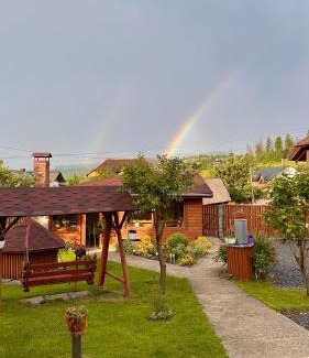 Slavske Apartamento | Три-О Апартаменти з видом на гори, максимум для 4 гостей, 15 хв від центру