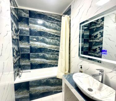 Atyrau Apartamento | Уютные апартаменты в самом центре города на площади Исатая Махамбета