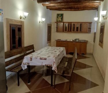 Ashtarak Casa | У Лилит