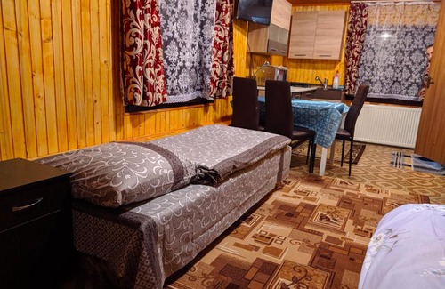 Yasinya Casa | У Оксани
