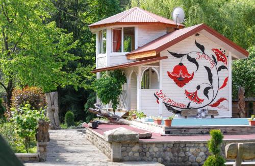Roztoky Casa | Хата Різьбяра - Закуток