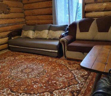 Serednye Casa | Хатина біля потока