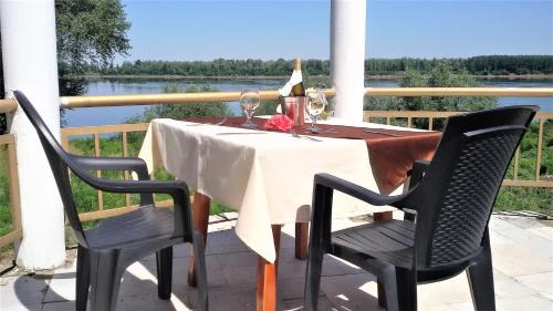 Kozloduy Hotel | Хотелски комплекс Радецки град Козлодуй