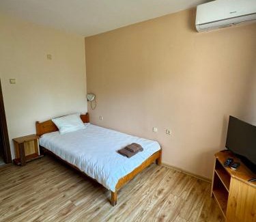 Tundzha Hotel | Хотелски комплекс Ямболен