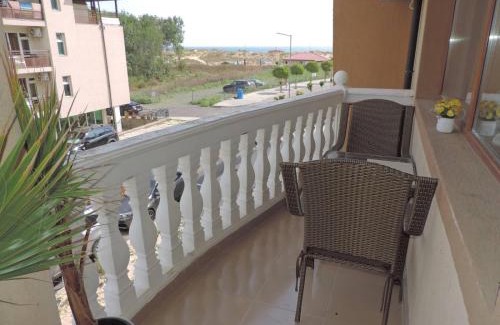 Primorsko Apartamento | Частен апартамент Стамополу - Private Two-Bedroom Apartment Stamopolu