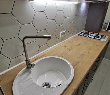 Aktau Apartamento | Чистая уютная квартира! Рядом сквер,море!документы!