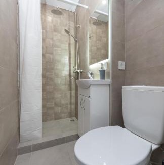 Pozniaky Apartamento | Шикарні апартаменти , Ревуцкого 40в , м Харьківска, Позняки