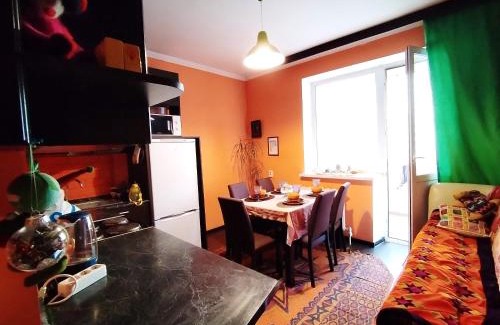 Nur-Sultan Apartamento | Яркие-уютные апартаменты