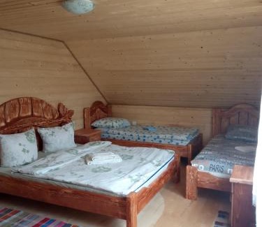 Izki Casa | 'Ізківський затишок" село Ізки