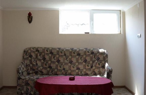 Armenia Casa | Առանձնատուն Սուրբ Հովհաննեսի և Թռչկանի տարածքում