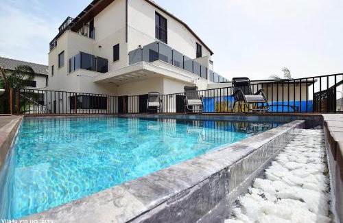 Shlomi Villa | אחוזת ריזורט האקליפטוס