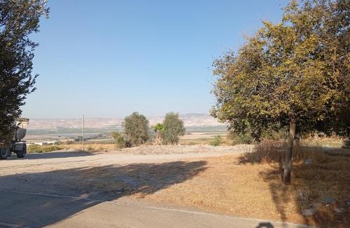 Emek HaMaayanot Chalet De Esquí | ארוח אל מול גלעד