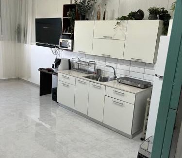 Beit Hillel Apartamento | בלב המשק קרוב לנחל