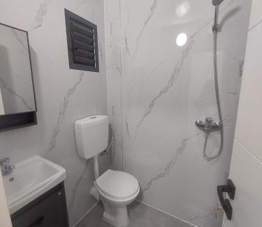 Yuval Apartamento | בקתה על הנחל