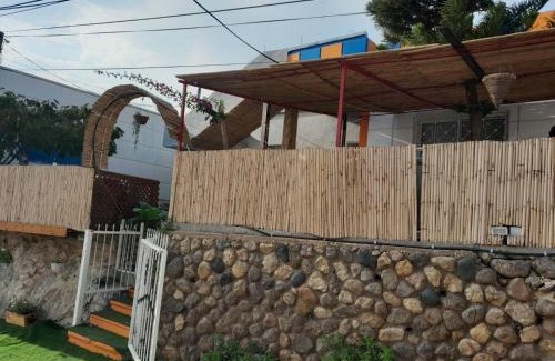 Ein Qiniyye Casa | גבעת האלון
