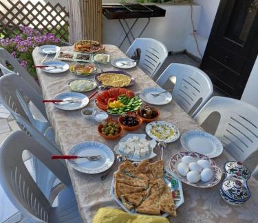Ein Qiniyye Casa | גבעת האלון