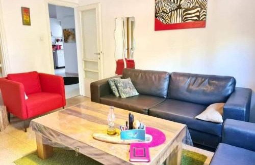 Giv'atayim Apartamento | דירה אומנותית בגבעתיים
