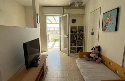 Jerusalem Apartamento | דירה ל11 איש צמוד לעין כרם י-ם