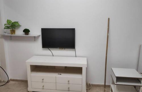 Beersheba Apartamento | דירה פרטית מהממת מוארת. ממוזגת מרוהטת ומקסימה