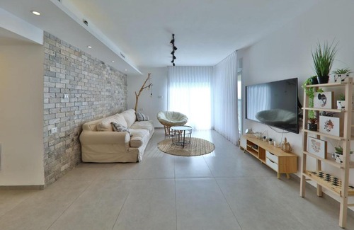 Kiryat Yam Apartamento | דירות קו ראשון לחוף - Apartments First line to the Beach