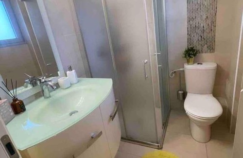 Rishon LeTsiyon Apartamento | דירת בוטיק במגדלי SKY