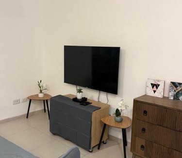 Megido Apartamento | דירת גן מדרך עוז Garden Apartment