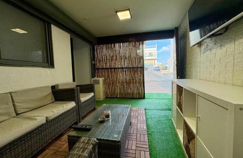 Netanya Apartamento | דירת חוף נעימה ואלגנטית מול הים