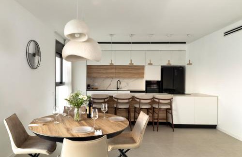 Netanya Apartamento | דירת חוף נתניה