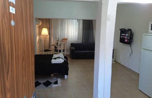 Haifa Apartamento | דירת נופש משמר הגבול 9 דירה 14
