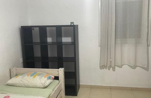 Rehovot Apartamento | דירת 4 חדרים מתוקה ברחובות מרכז העיר קרובה לכל מקום