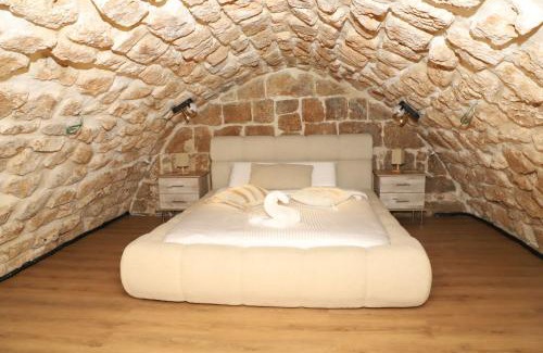 Acre Old City Cama Y Desayuno | האבן והים - סוויטה מהממת עם ג'קוזי בעיר העתיקה עכו