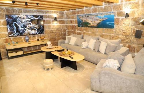 Acre Old City Cama Y Desayuno | האבן והים - סוויטה מהממת עם ג'קוזי בעיר העתיקה עכו