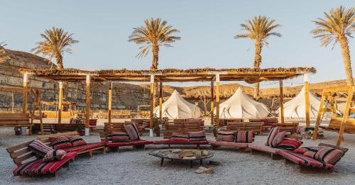 Mitzpe Ramon Otro | חאן מחצבת הגבס - Glamping Gypsum Quarry