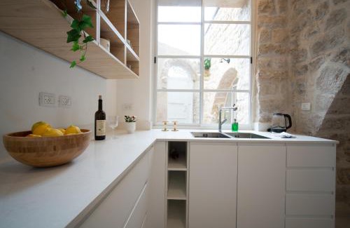 Safed Old City Casa | חקל תפוחין