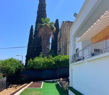 Haifa Apartamento | יחידות אירוח נוף המפרץ