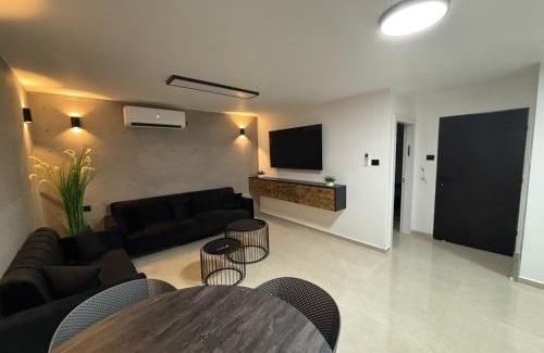 Qiryat Shemona Casa | כוכב הצפון